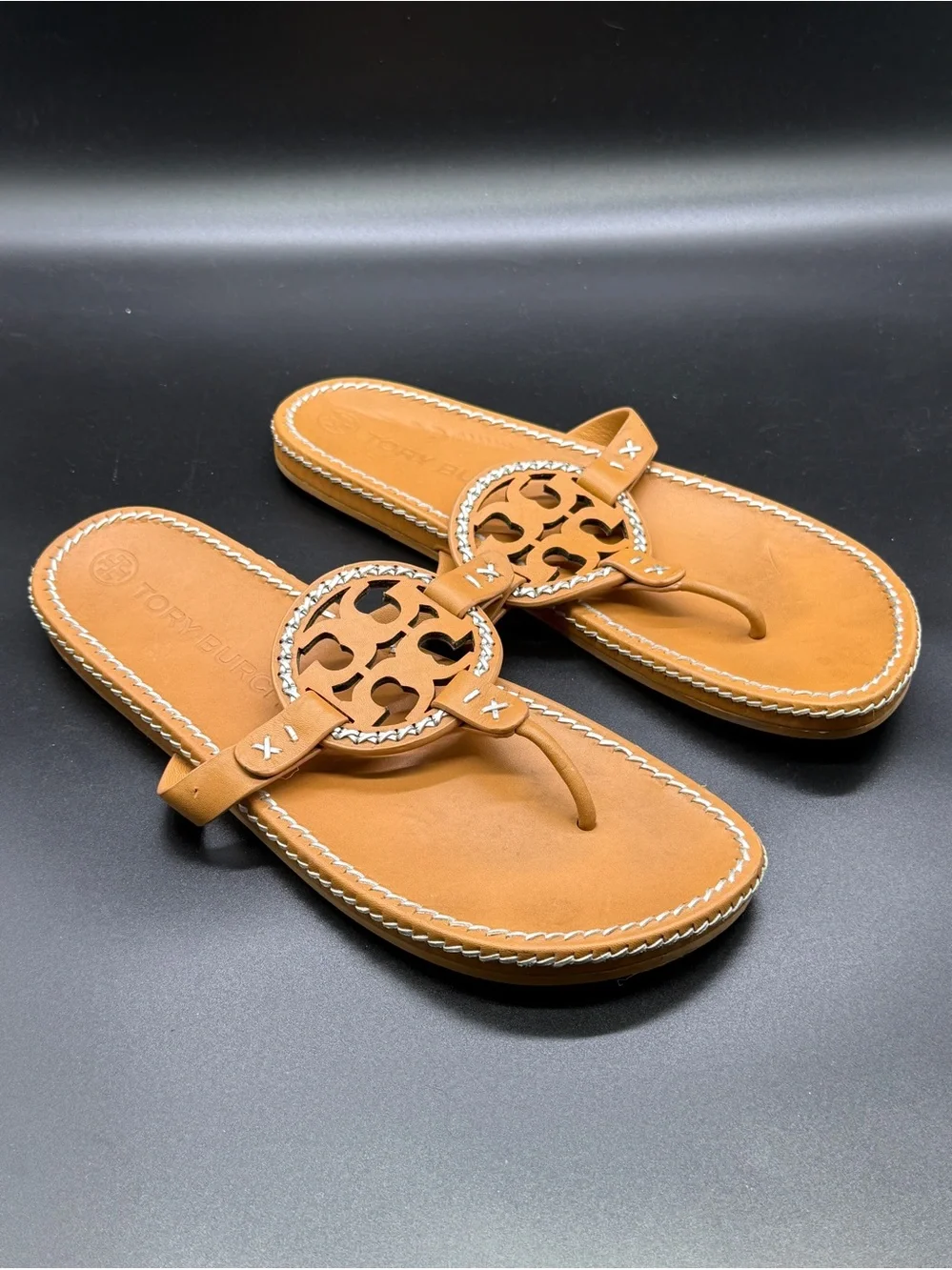 Tory Burch Miller Sandals Women's 9 Thong Style Double T Medalion Logo Designer